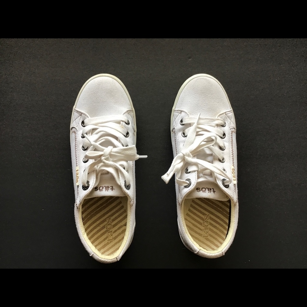 Taos footwear Star shoe- size 7.5